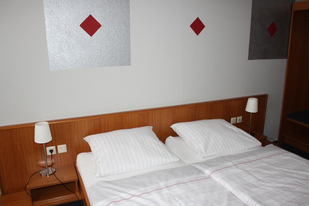 Energie17 Hotell Sarstedt Eksteriør bilde